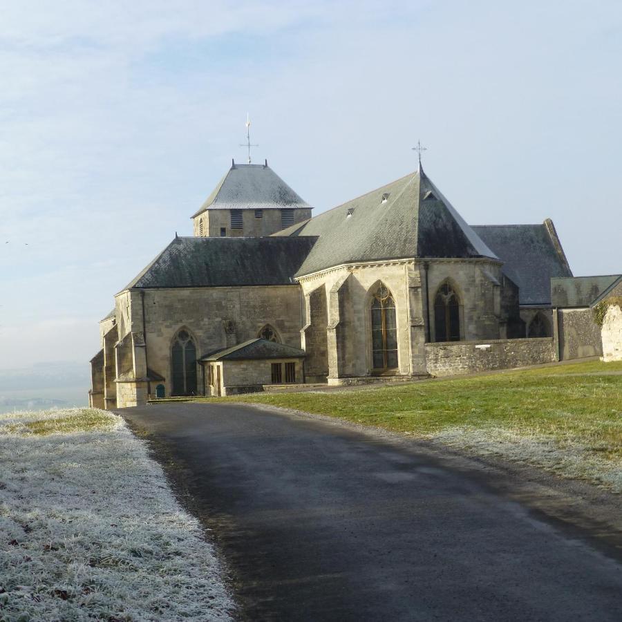 Les Chambres De La Ville Haute Dun-sur-Meuse Екстер'єр фото